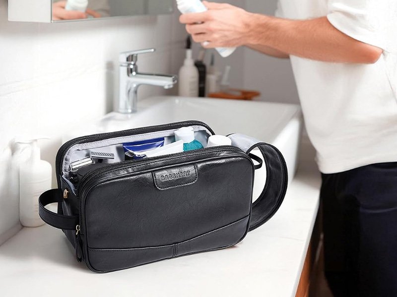 Affaires de toilette et tenue de rechange