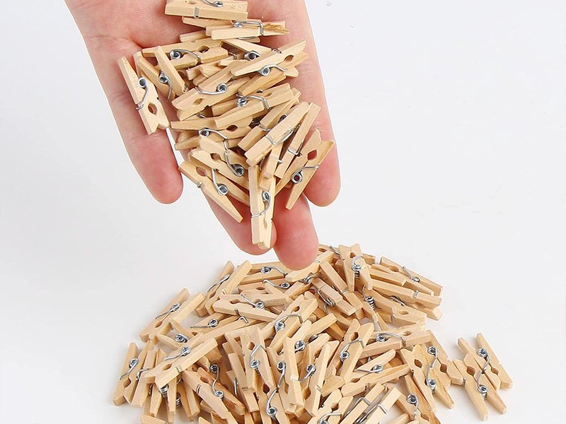Poignée de mini-pinces à linge en bois naturel