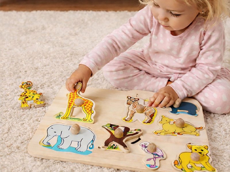 Puzzle à encastrer en bois